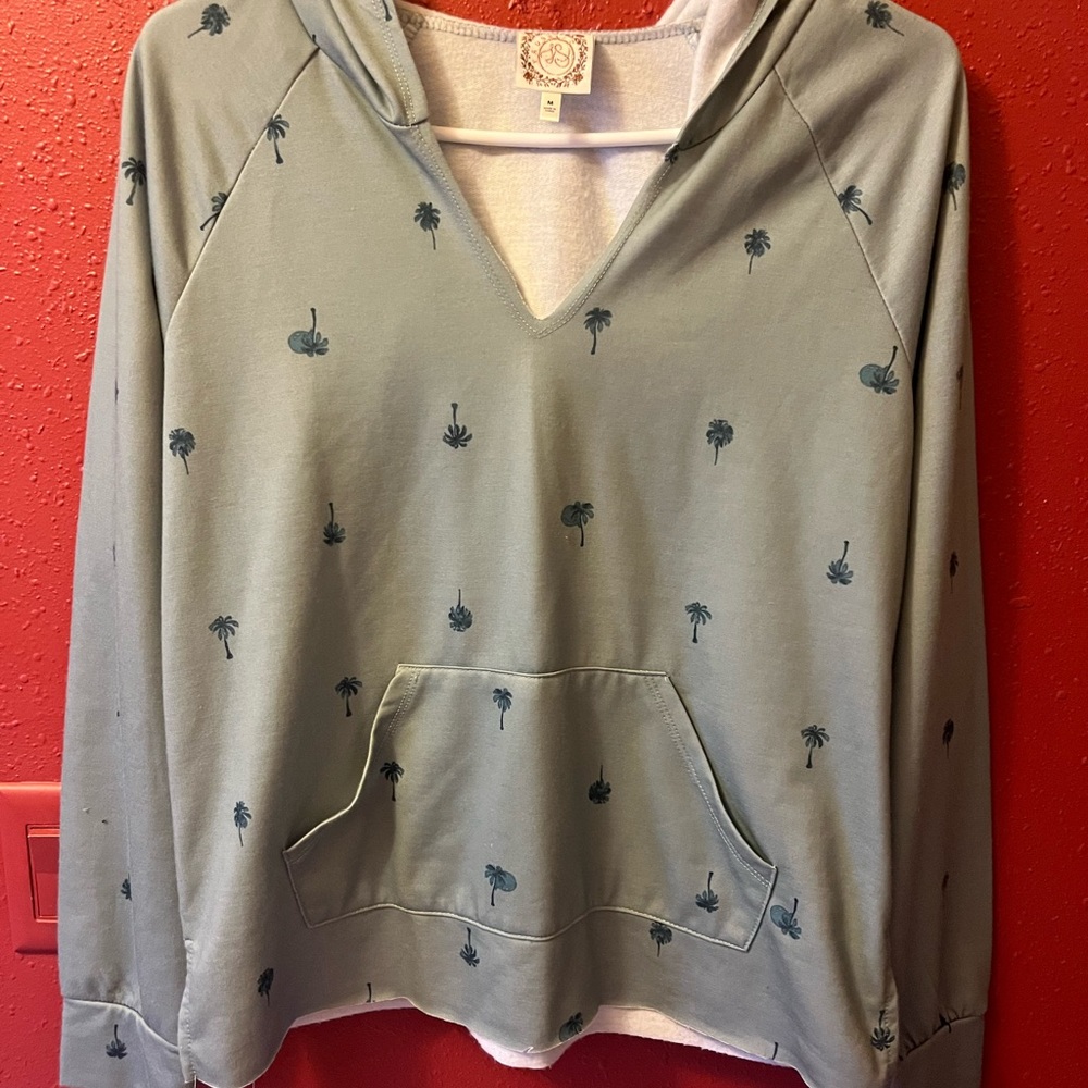 Women’s Medium Palm Tree Hooded Shirt